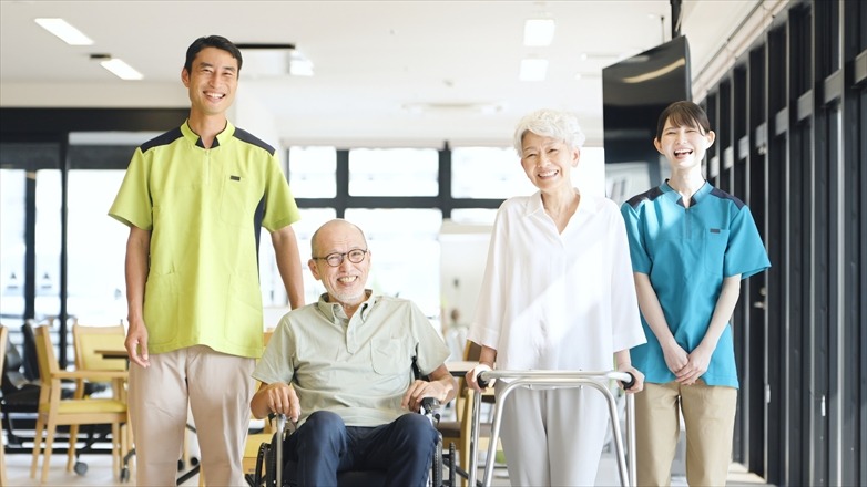 【実務】障害福祉・介護事業の法人設立・法人格変更に伴う「事業指定」の申請方法と注意点　