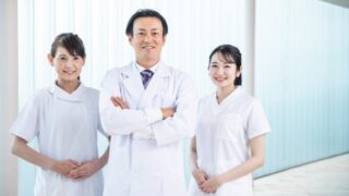 【届出】保健所・厚生局への開設届と施設基準|保険医療機関指定申請の手順